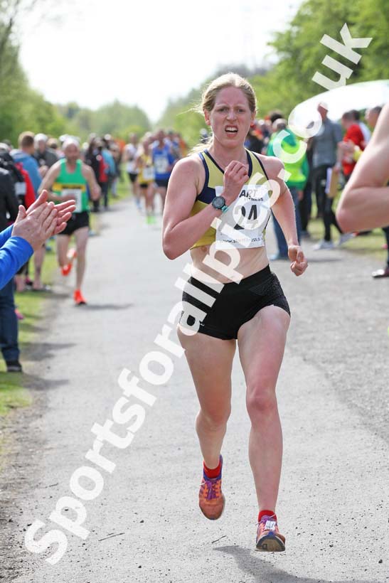 Terry O'Gara Memorial 5k Road Race, Wallsend. Photo: David T. Hewitson/Sports for All Pics